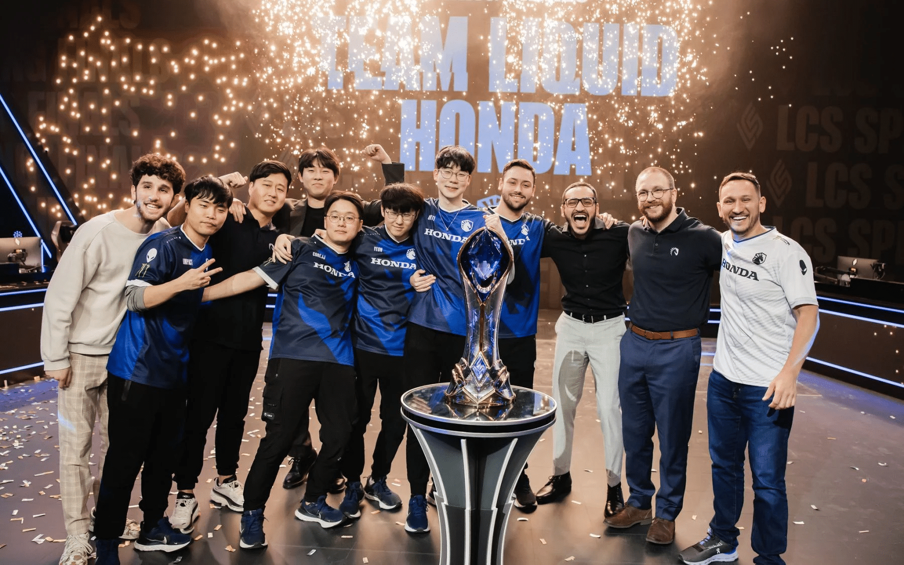 Riot Games sjednocuje ligy LCS, CBLOL a LLA a vytváří tak novou celoamerickou ligu pro rok 2025